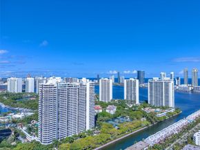 2000 Island Blvd 1704, Aventura FL 33160