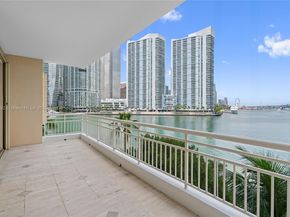 888 Brickell Key Dr 408, Miami FL 33131