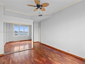 888 Brickell Key Dr 408, Miami FL 33131
