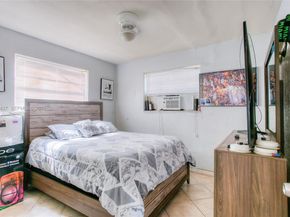 3030 NW 13th St, Fort Lauderdale FL 33311