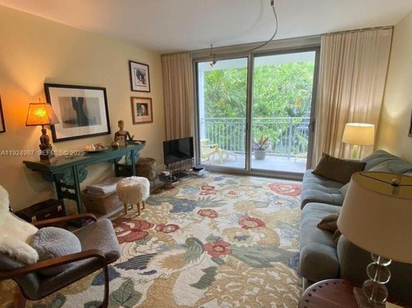 777 NE 62nd St C400, Miami FL 33138