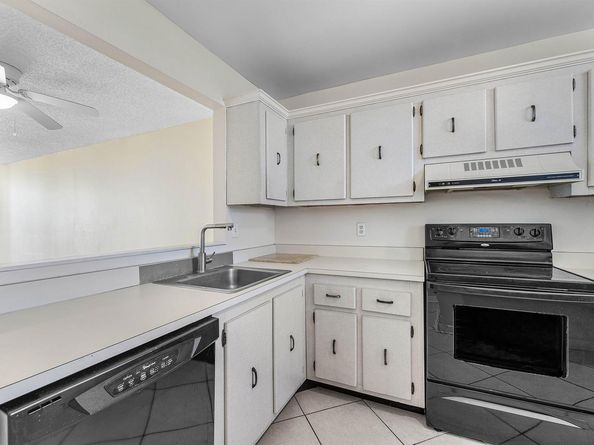 3545 S Ocean Boulevard 405, South Palm Beach FL 33480