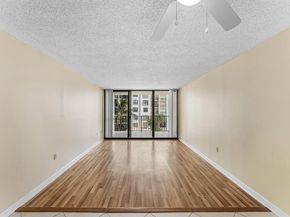 3545 S Ocean Boulevard 405, South Palm Beach FL 33480