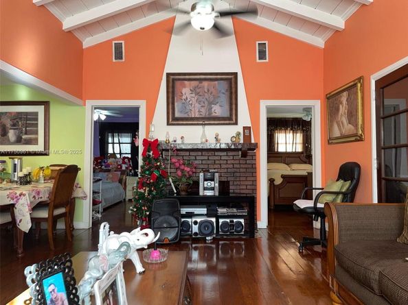 2363 SW 11th Ter, Miami FL 33135