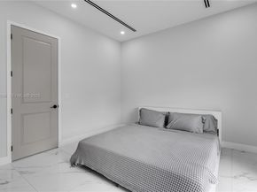 2260 E 9th Ave, Hialeah FL 33013