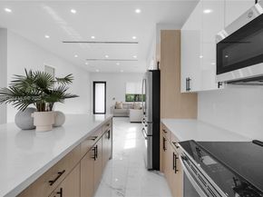 2260 E 9th Ave, Hialeah FL 33013