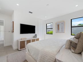6280 SW 24 St, Miami FL 33155