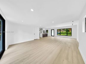 12860 NE 10th Ave, North Miami FL 33161