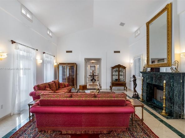 431 Costanera Rd, Coral Gables FL 33143
