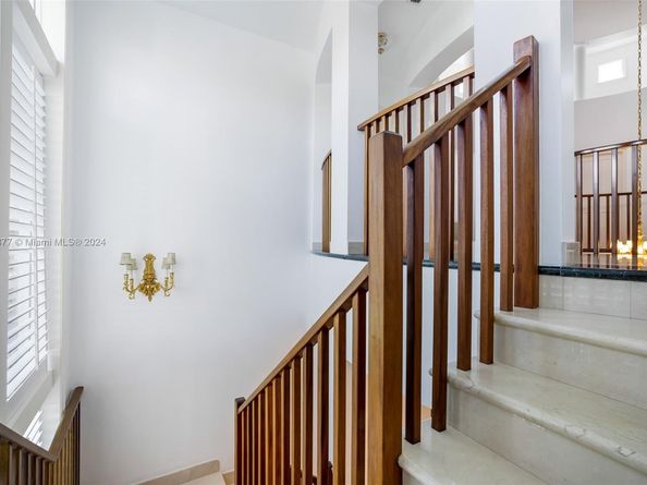 431 Costanera Rd, Coral Gables FL 33143