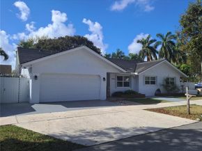 Undisclosed Address #A11981120, Miami FL 33186