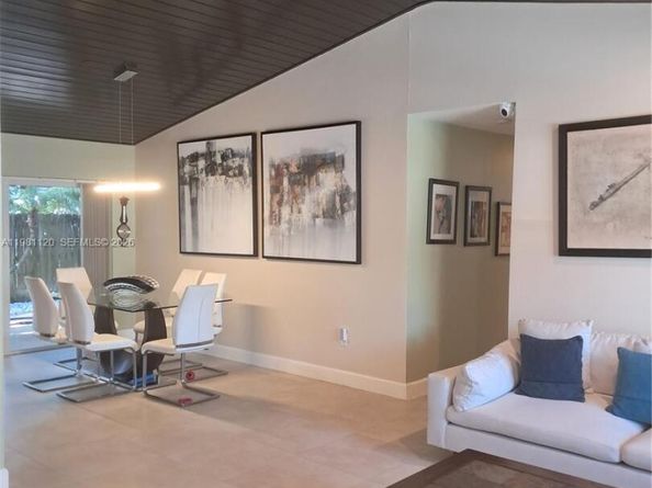 Undisclosed Address #A11981120, Miami FL 33186