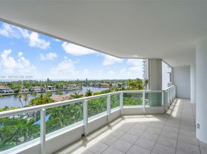 21150 E Point Pl 904, Aventura FL 33180