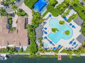 21150 E Point Pl 904, Aventura FL 33180