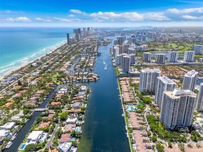 21150 E Point Pl 904, Aventura FL 33180