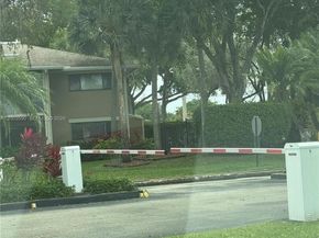 7703 Ashmont Cir 213, Tamarac FL 33321
