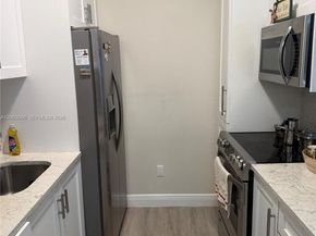 7703 Ashmont Cir 213, Tamarac FL 33321