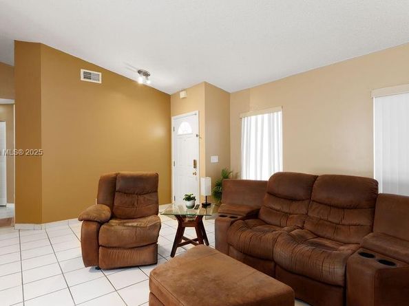 18446 NW 21st Street, Pembroke Pines FL 33029