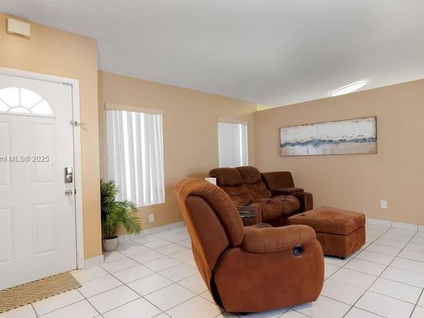 18446 NW 21st Street, Pembroke Pines FL 33029