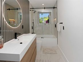 1628 Monroe St, Hollywood FL 33020