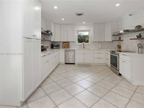 1628 Monroe St, Hollywood FL 33020