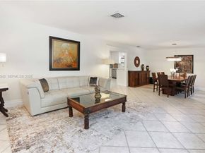 1628 Monroe St, Hollywood FL 33020