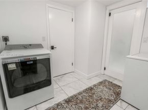 1628 Monroe St, Hollywood FL 33020