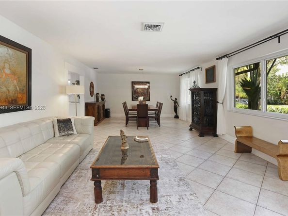 1628 Monroe St, Hollywood FL 33020