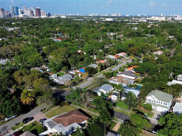 1812 SW 10th Ave, Fort Lauderdale FL 33315