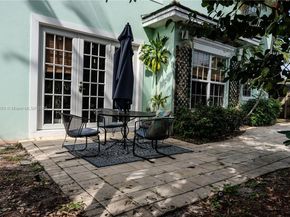 1812 SW 10th Ave, Fort Lauderdale FL 33315