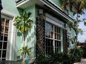 1812 SW 10th Ave, Fort Lauderdale FL 33315