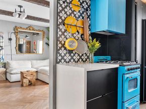 2858 Pine Tree Dr 4, Miami Beach FL 33140