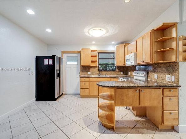 5677 Maypop Rd, West Palm Beach FL 33415