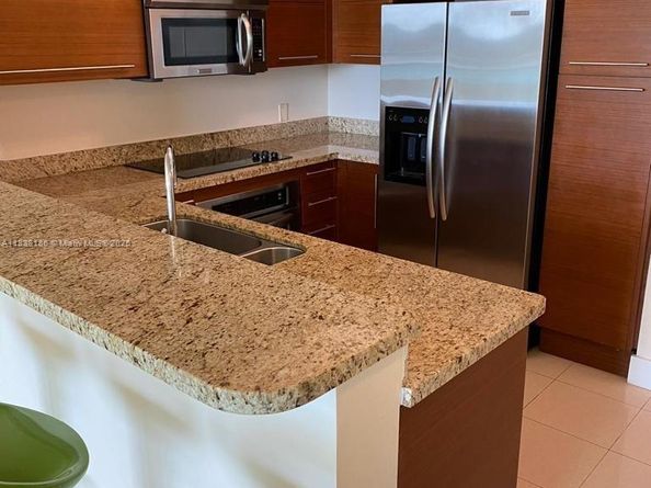 2681 N Flamingo Rd 402S, Sunrise FL 33323