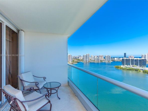 7000 Island Blvd 2504, Aventura FL 33160