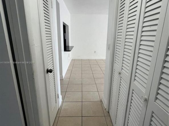 2005 Sans Souci Blvd 303, North Miami FL 33181