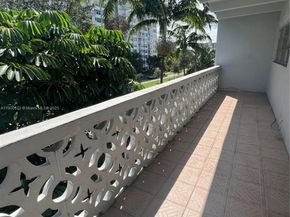 2005 Sans Souci Blvd 303, North Miami FL 33181