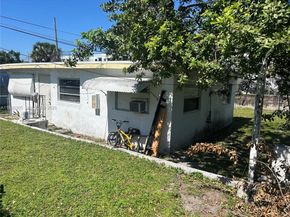 3705 SW 13th Ct, Fort Lauderdale FL 33312