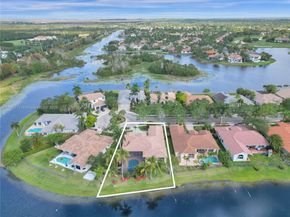 2715 Edgewater Ct, Weston FL 33332