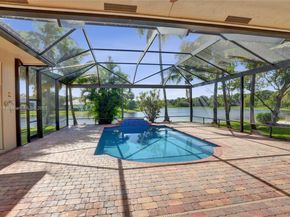 2715 Edgewater Ct, Weston FL 33332