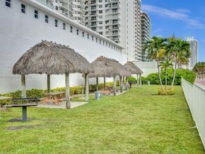 5601 Collins Ave 504, Miami Beach FL 33140