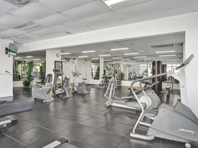 5601 Collins Ave 504, Miami Beach FL 33140