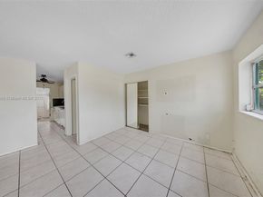 6721 Simms St, Hollywood FL 33024