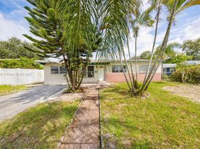 6721 Simms St, Hollywood FL 33024