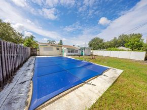 6721 Simms St, Hollywood FL 33024
