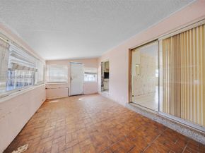 6721 Simms St, Hollywood FL 33024