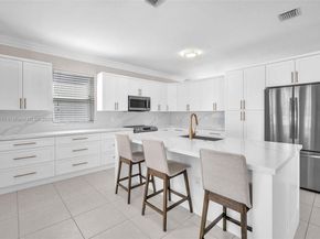 1447 NW 159th Ln, Pembroke Pines FL 33028