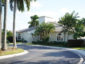 1447 NW 159th Ln, Pembroke Pines FL 33028