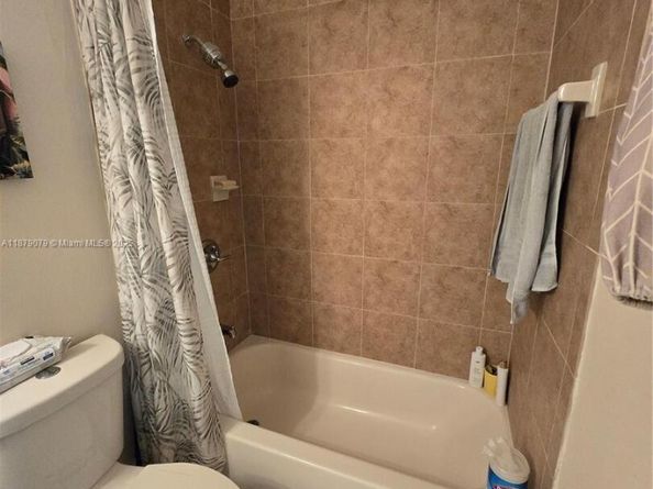 12095 SW 18th Ter 267, Miami FL 33175