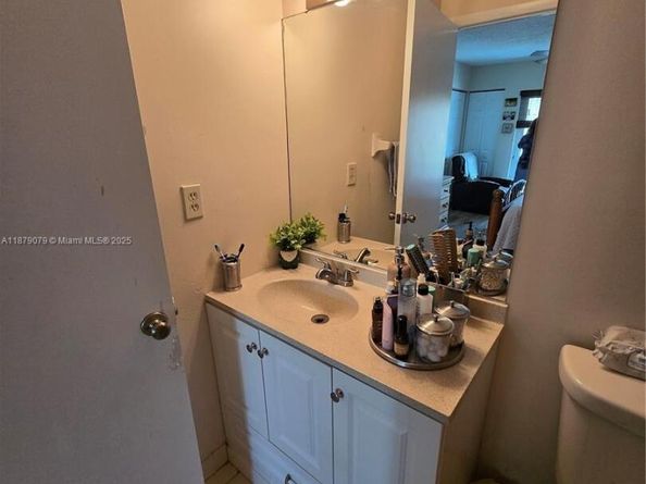 12095 SW 18th Ter 267, Miami FL 33175